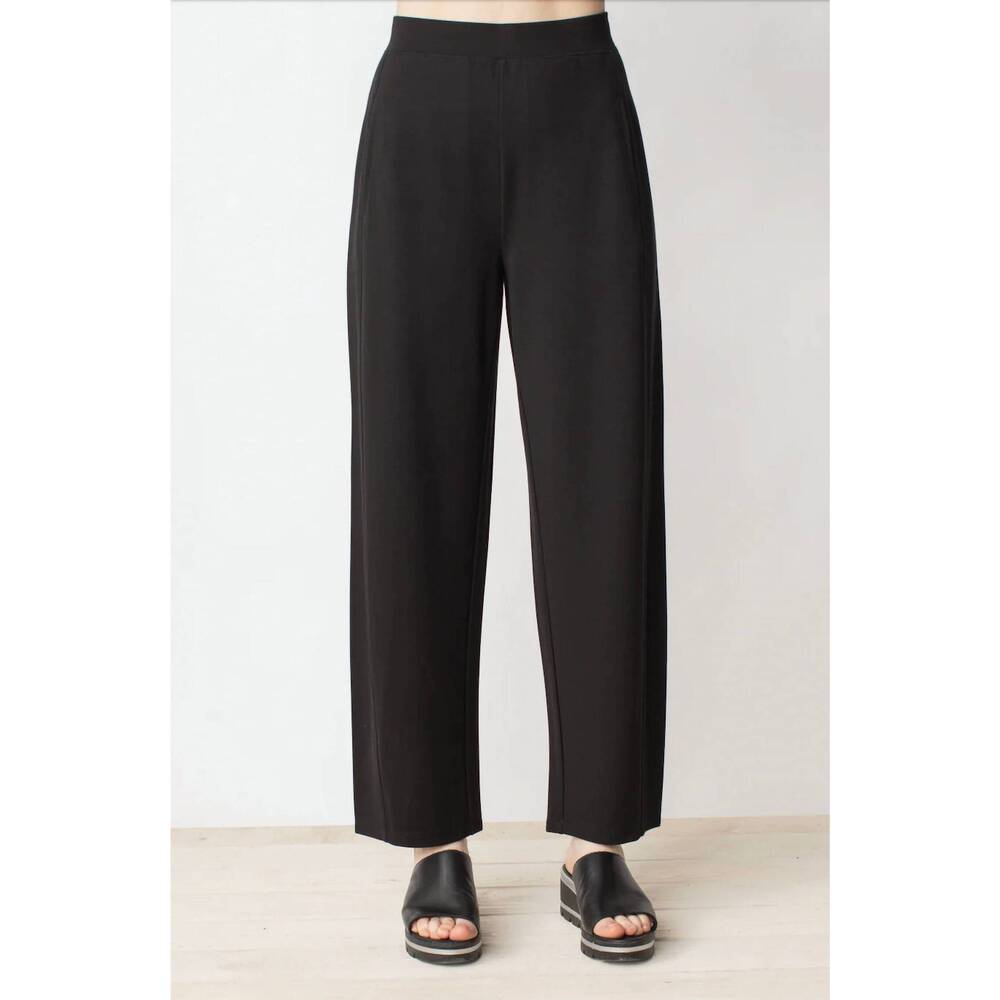 NEW LIV BY HABITAT ponte straight leg pants in black